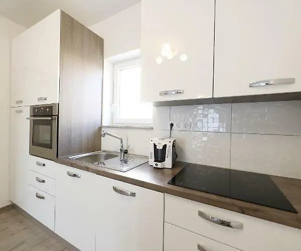 Apartamento Carmen Deluxe Vir